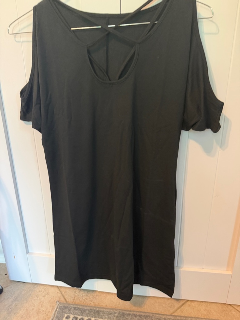 Black Cold-Shoulder Women’s Top with Strappy Back